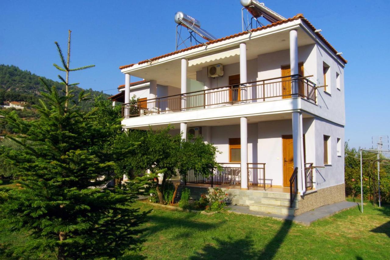 Athina Hotel Koínira Exterior foto